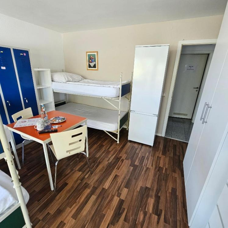 Pensjonat Hotel Ditzingen *